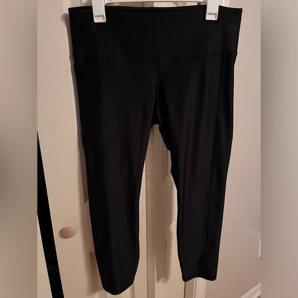 Under Armour dry fit leggings - Picture 1 of 2